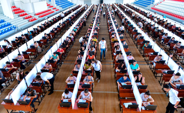 Müəllimlərin işə qəbulu üzrə müsabiqənin test mərhələsi başlayıb